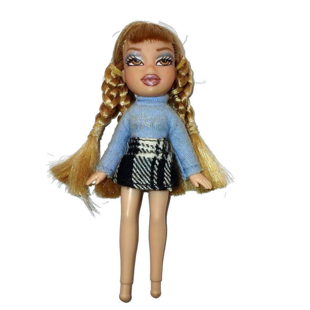 Mini Bratz Cloe Doll  MGA Entertainment Braided Hair Plaid Skirt & Blue Top 4 in